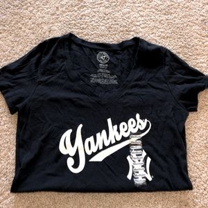 Yankees t shirt NWT
